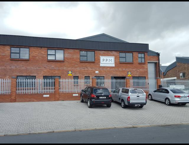 690M² FACTORY FOR SALE IN SAXON INDUSTRIAL